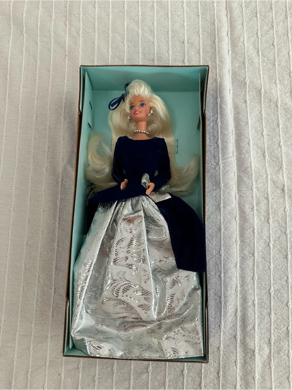 Avon Winter Velvet Barbie Box in Deep Blue & Light Blue